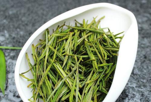 安吉白茶属于哪一类茶？它的特点是什么？