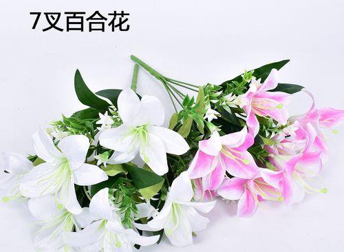 秋色百合花假花如何保养？假花的维护方法是什么？